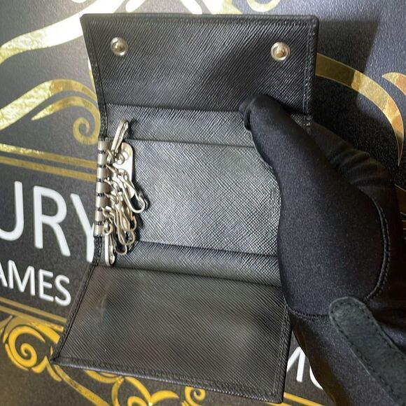 PRADA  Saffiano Black Leather 6 Key Holder. - Picture 9 of 12